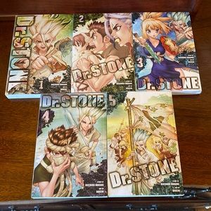 Set of FIVE Dr. Stone Manga Animé Books